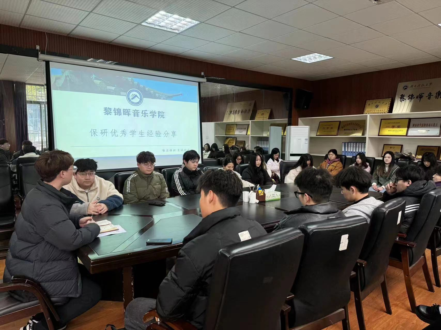 b22ba5505dc241aa80fd037c71cea828.png b22ba5505dc241aa80fd037c71cea828.png